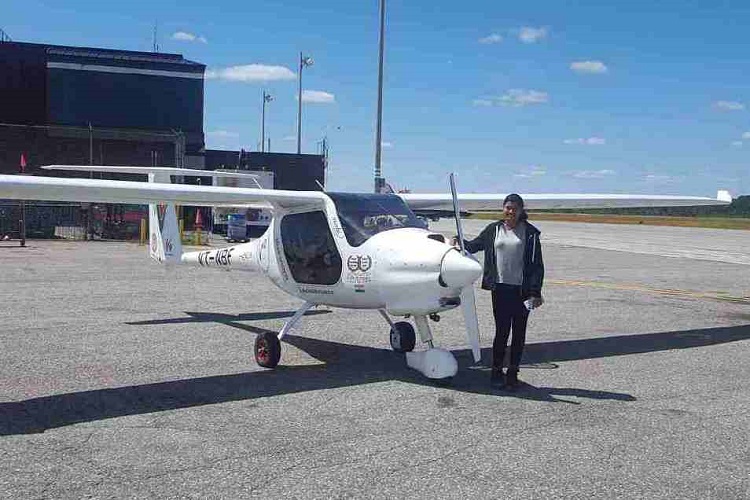 Unusual round-the-world flight makes a stop in Timmins