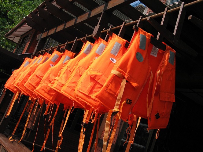 Sunday incident proves life jackets do save lives