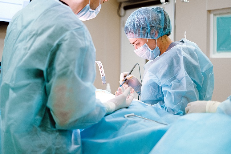 Vanthof questions why only 14 of 17 ORs at Health Sciences North are being used