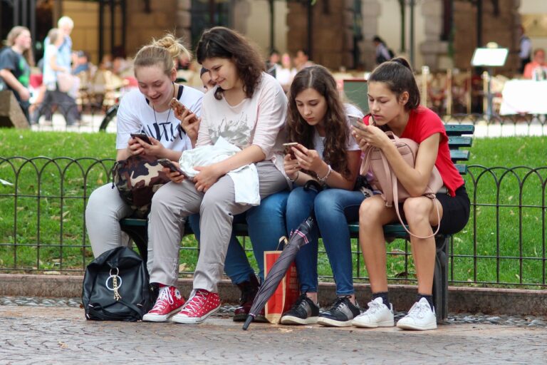 DSB-1 already complies with updated provincial policy on cellphones in classrooms